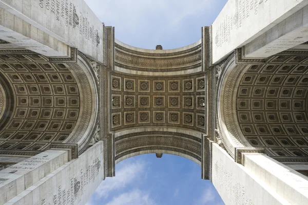 Paris, ünlü arc de triumph — Stok fotoğraf