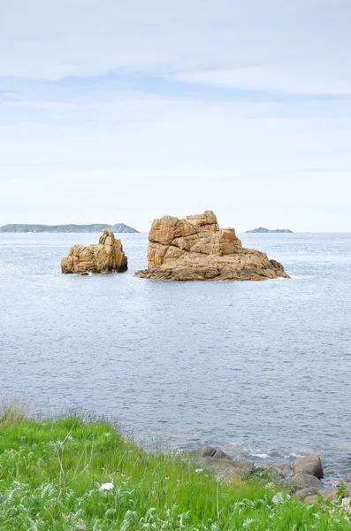 在海上，美丽的海洋景观的岩石 — 图库照片