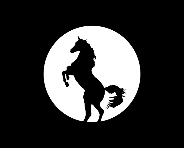 Лошадь под луной — стоковый вектор