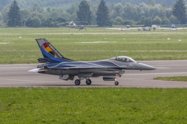 Belçika f16