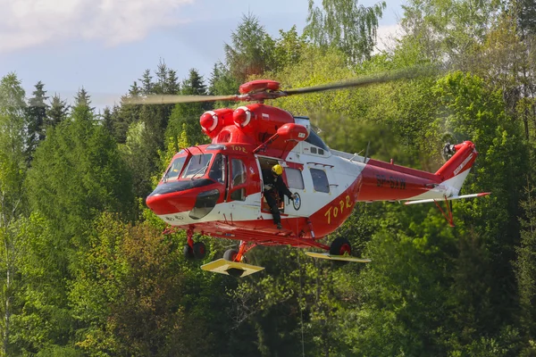 Helicóptero de resgate — Fotografia de Stock