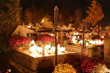 yaşlı cementary