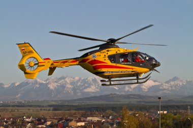 Acil helikopter
