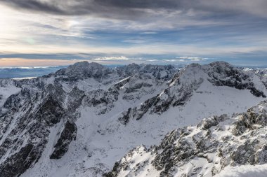 Tatrzanska Lomnica 'dan Tatry dağlarında güzel bir manzara