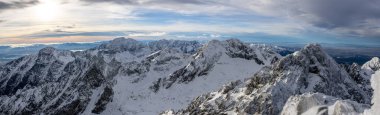 Tatrzanska Lomnica 'dan Tatry dağlarında güzel bir manzara