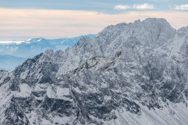 Tatrzanska Lomnica 'dan Tatry dağlarında güzel bir manzara
