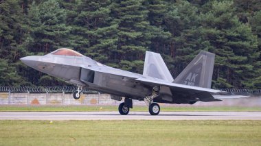 Malacky, Slovakya - 21.08.2022 F-22 ABD Hava Kuvvetleri Raptor 21.08.2022 Malacky, Polonya