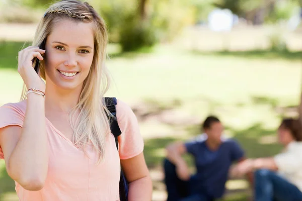 Close-up of a girl on the phone — Stock Photo, Image