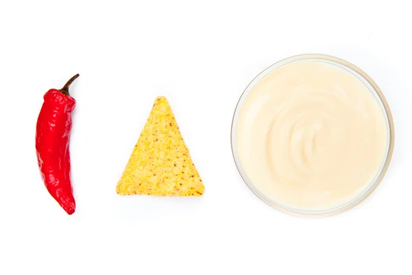 Μπολ εμβύθισης nacho και πιπέρι δίπλα-δίπλα — Φωτογραφία Αρχείου