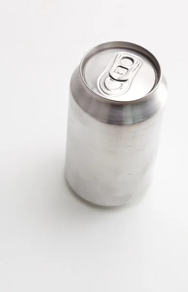 Vista de ángulo alto de una lata cerrada — Foto de Stock
