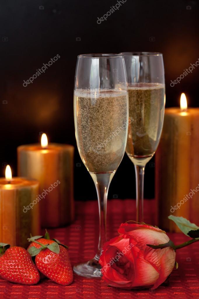 Glasses of champagne with strawberries — Stock Photo © Wavebreakmedia ...