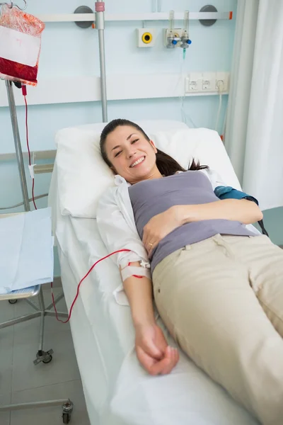 Female transfused patient — Stock Photo, Image