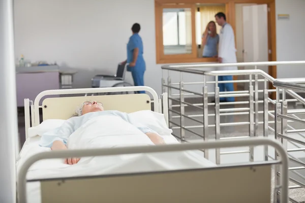 Elderly patient sleeping — Stock Photo, Image