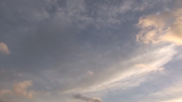 Zaman - sukut - bulutlar — Stok video