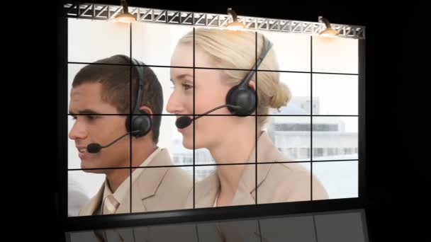 Arbeit in einem Callcenter — Stockvideo