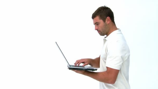 Man using a laptop — Stock Video