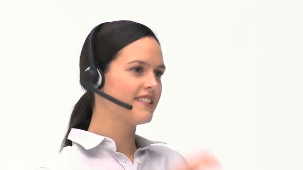 Υπηρεσία και υποστήριξη πελατών γυναίκα μιλώντας με ένα ακουστικό — Αρχείο Βίντεο