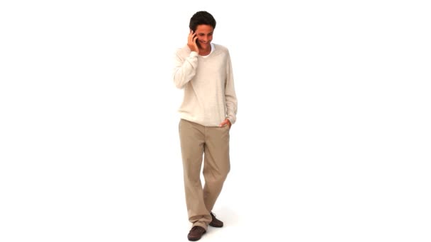 Casual man ringing off a phone call — Stock Video