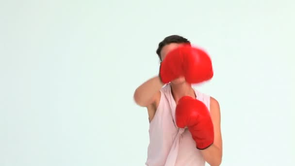 Mulher bem vestida boxe — Vídeo de Stock