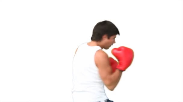 Homme pratiquant le kick boxing — Video