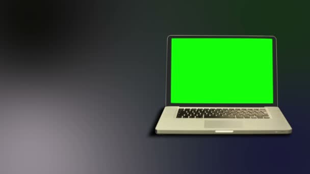 Tecla de croma en un ordenador portátil — Vídeos de Stock