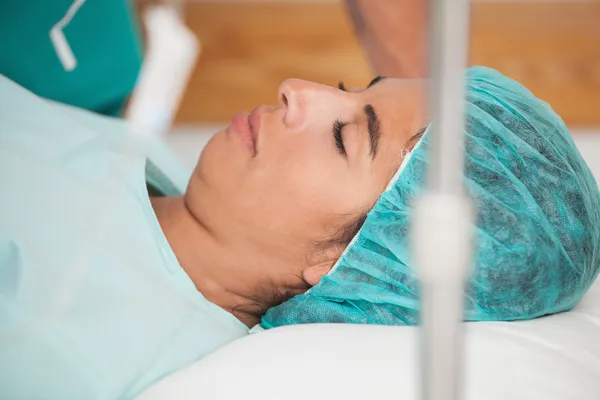 Patient before surgery — Stock Photo, Image