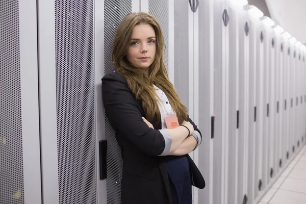 Female worker in data storage facility — Stock Photo, Image