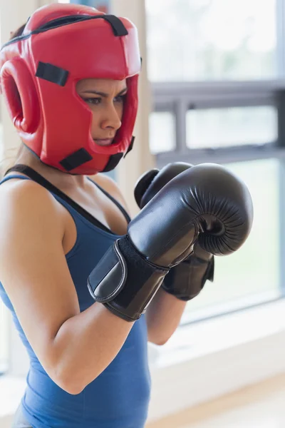 Kvinna boxning — Stockfoto