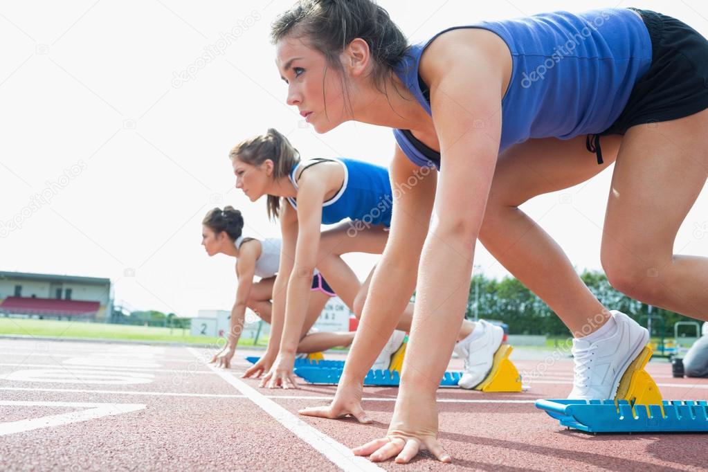 Piste Athletisme Images Libres De Droit Photos De Piste Athletisme Depositphotos Piste Athletisme Images Libres De Droit Photos De Piste Athletisme Depositphotos