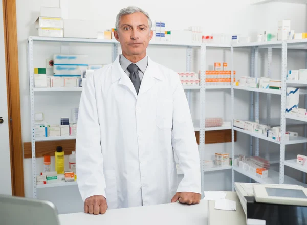 Chemiker bei der Arbeit — Stockfoto