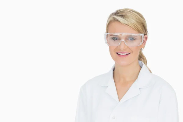 Woman wearing protective goggles — Stock Photo, Image