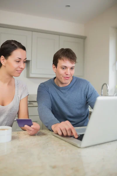 Two purchasing online — Stock Photo, Image