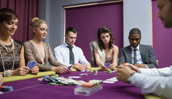 Na mesa de poker — Fotografia de Stock