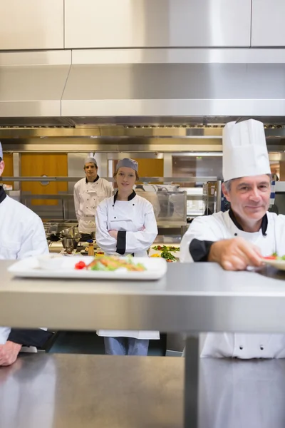 Drukke restaurant keuken — Stockfoto