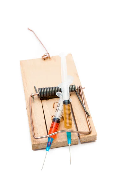 Syringes in the mousetrap — Stock Photo, Image