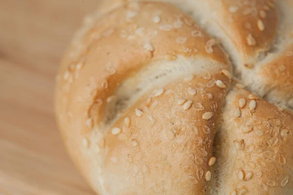 Brot mit Sesam — Stockfoto