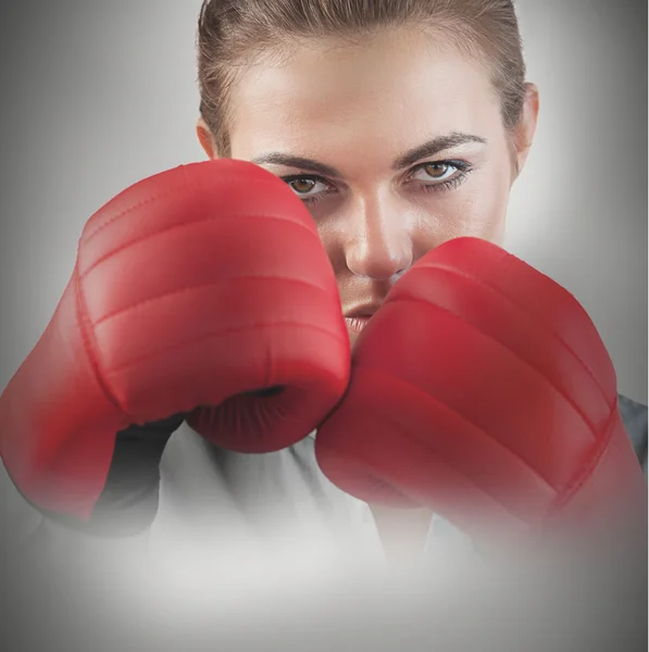 Poderoso boxeador feminino — Fotografia de Stock