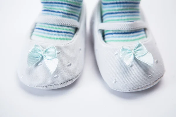 Baby feet in booties — Stock Photo, Image