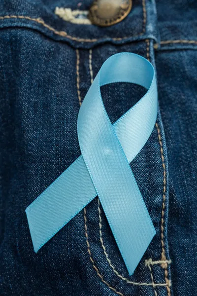 Blue ribbon for prostate cancer awareness — Stock Photo, Image