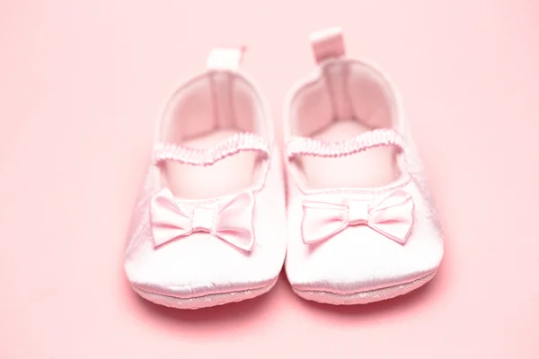 Baby girls pink booties — Stock Photo, Image