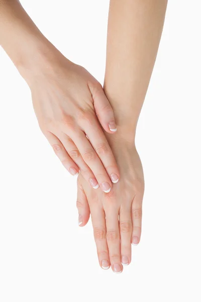 Zbliżenie: francuski manicure palce — Zdjęcie stockowe