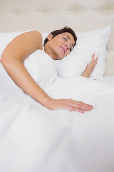 Mujer tranquila dormida — Foto de Stock