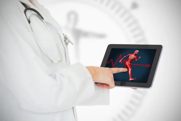 Doctor showing her tablet with body running — Stock Photo, Image
