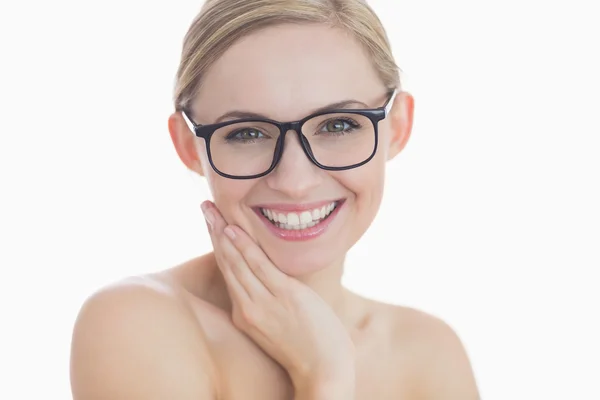 Close-up portrait of happy young woman wearing glasses — Stock Photo, Image