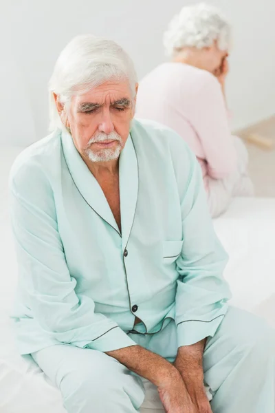 Elderly couple not speaking — Stock Photo, Image