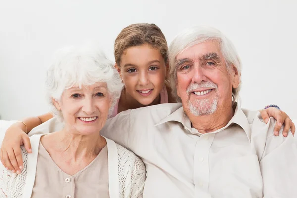 Granddaughter and grandparents — Stock Photo, Image