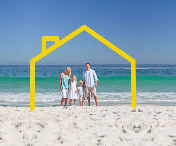 Keluarga berpose dengan ilustrasi rumah kuning — Stok Foto