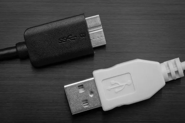 USB branco e preto SS USB — Fotografia de Stock