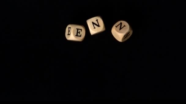Wenn dice falling together — Stock Video