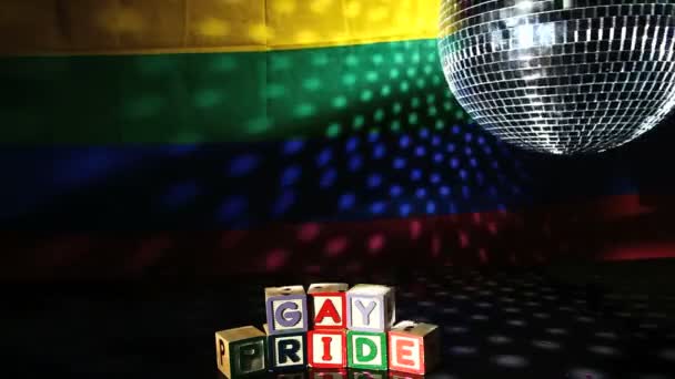 Gay Pride Blocks in der Disco — Stockvideo